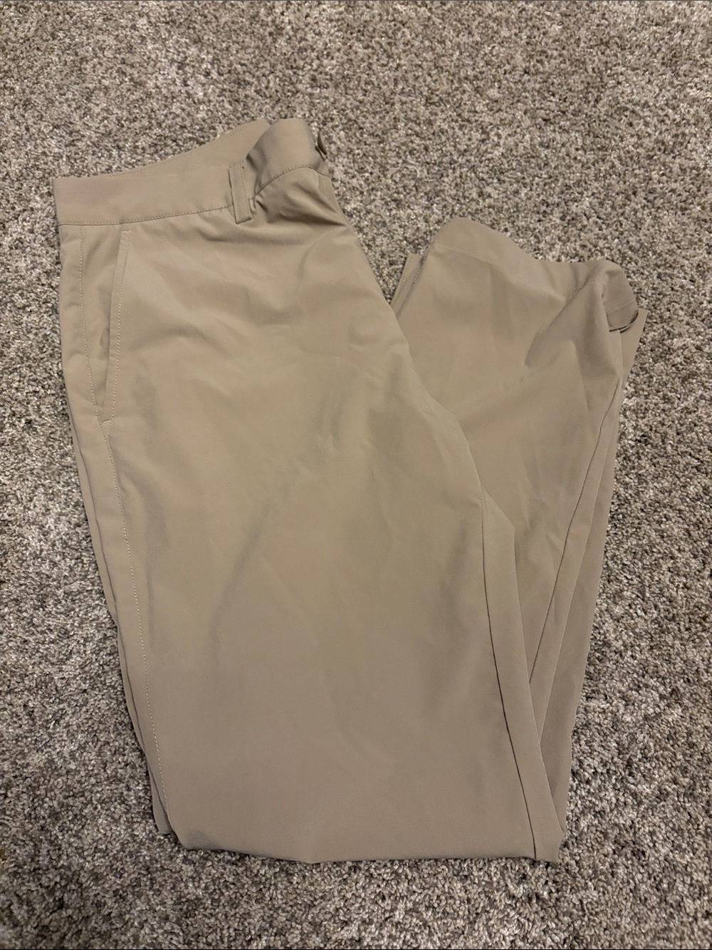 Men’s VINEYARD VINES PERFORMANCE breaker pants khaki